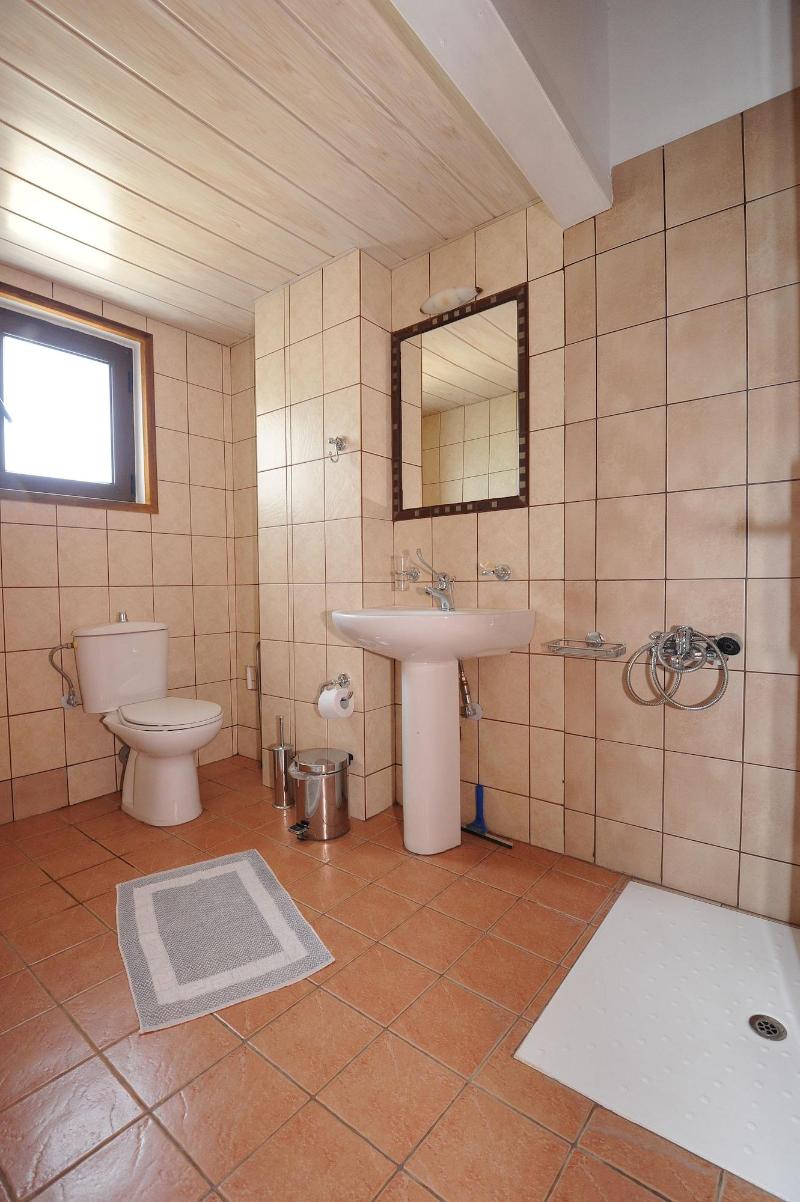 Kavoussi Resort image