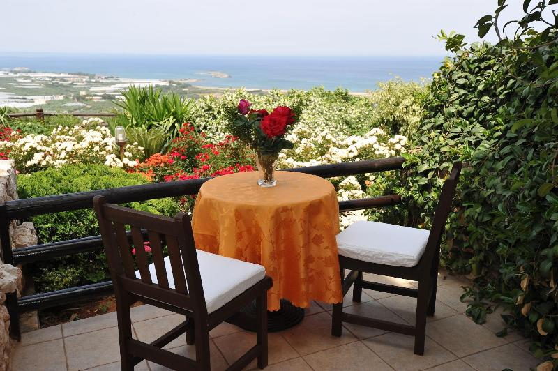 Kavoussi Resort image