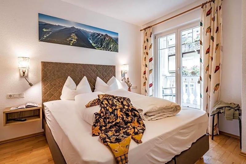Haus Wiesengrund image