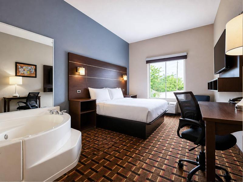 SUITE KING BED NON SMOKING — photo 11