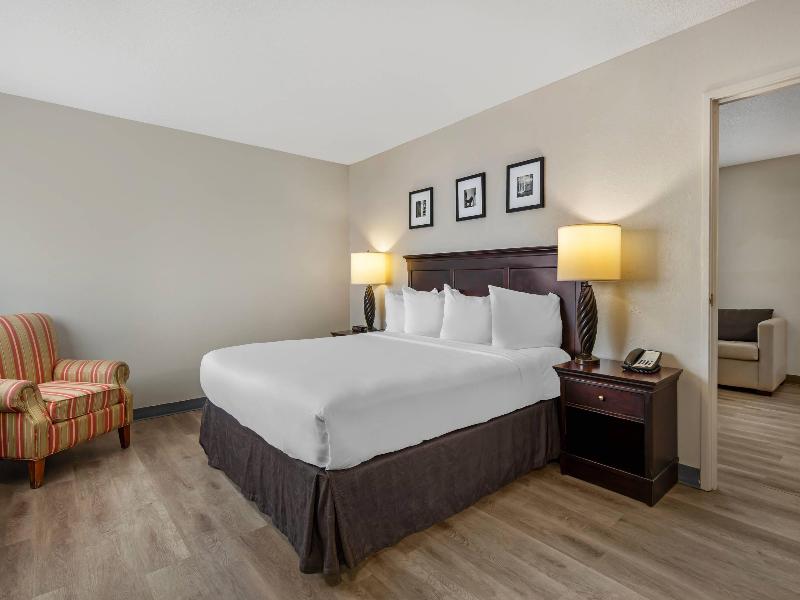 Country Inn & Suites By Radisson, Hiram, Ga image