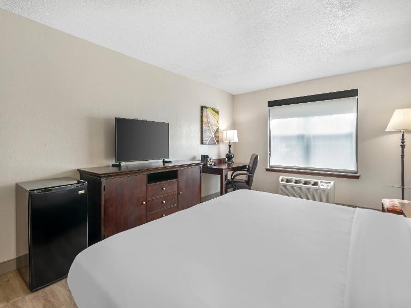 Country Inn & Suites By Radisson, Hiram, Ga image