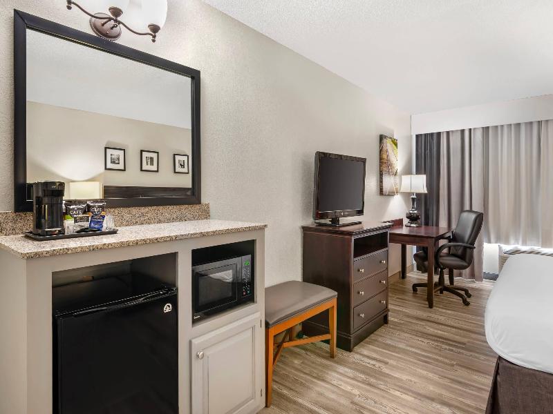 Country Inn & Suites By Radisson, Hiram, Ga image