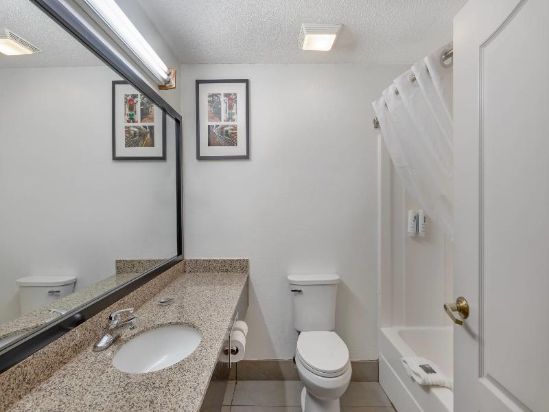 Country Inn & Suites By Radisson, Hiram, Ga image