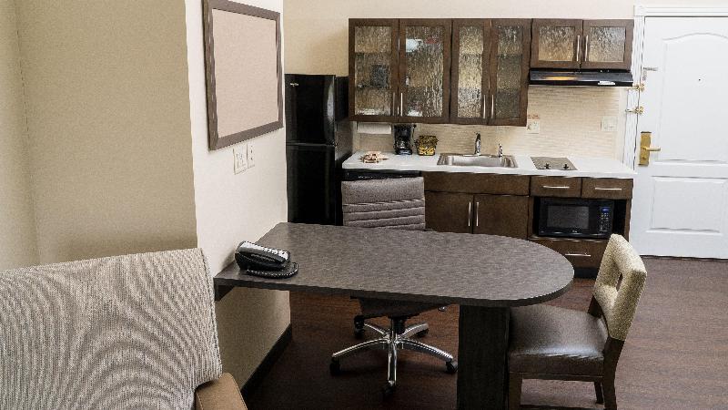 Candlewood Suites St. Joseph/Benton Harbor photo 11