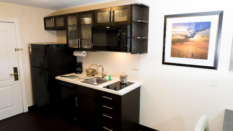 Candlewood Suites St. Joseph/Benton Harbor photo 17