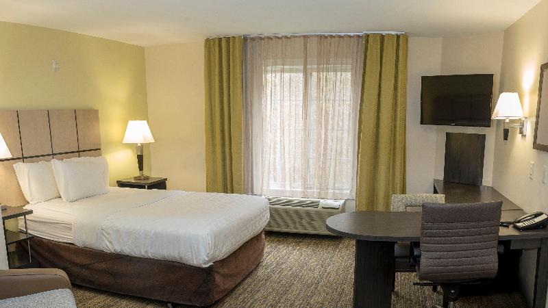 Candlewood Suites St. Joseph/Benton Harbor photo 20
