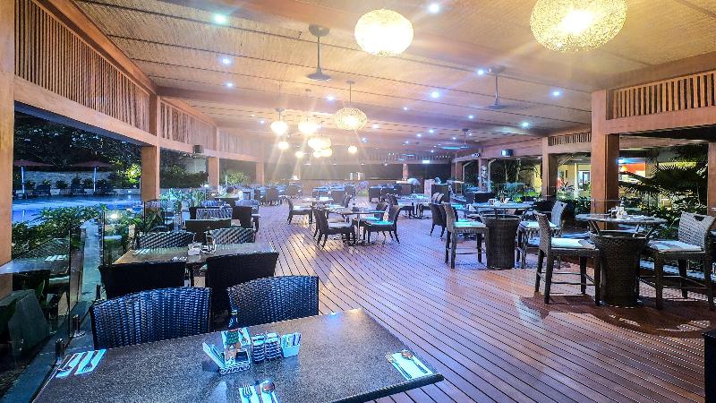 Holiday Inn & Suites Port Moresby image