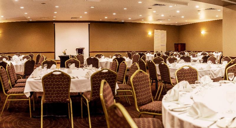 Holiday Inn & Suites Port Moresby image