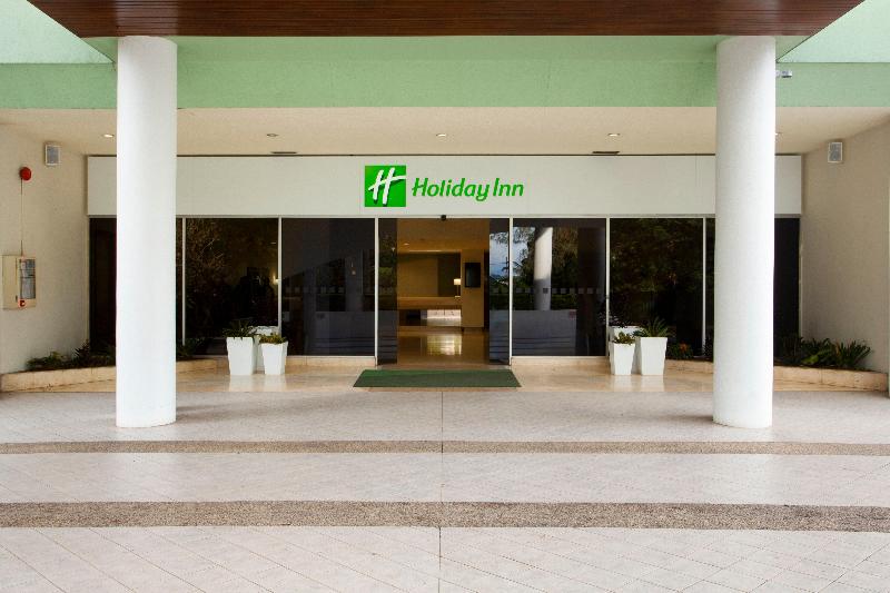 Holiday Inn & Suites Port Moresby image
