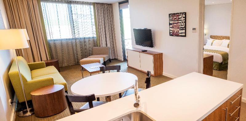 Holiday Inn & Suites Port Moresby image