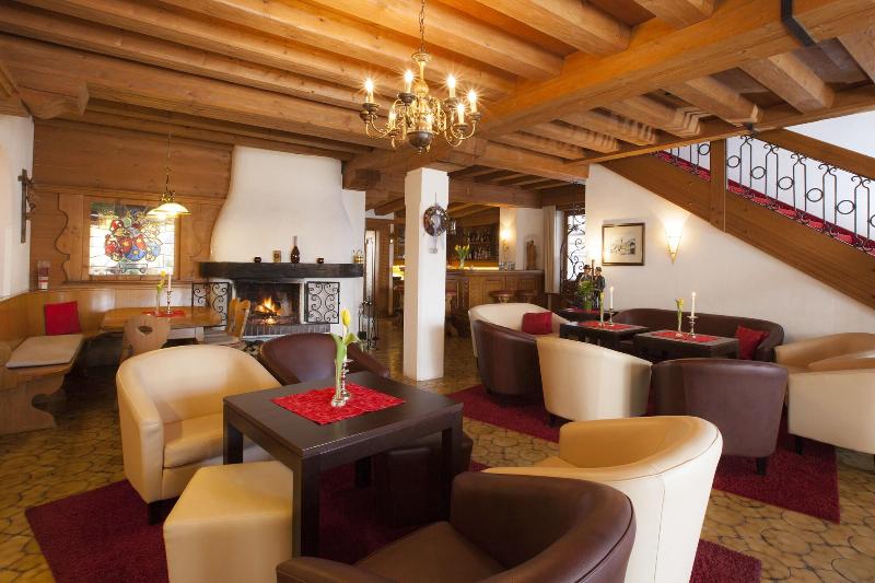 Hotel Astoria & Pension Tirol
