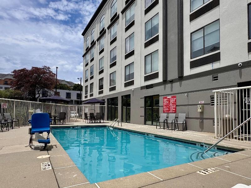 Wingate By Wyndham Duluth/Atlanta image