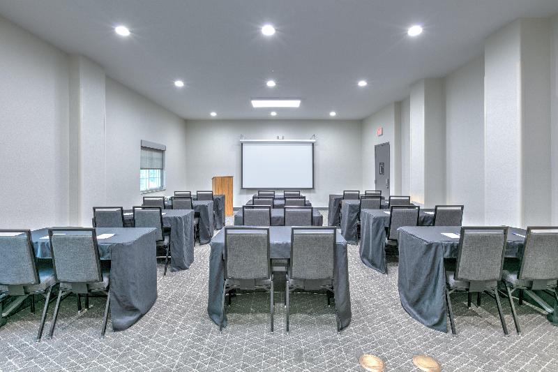 Candlewood Suites Lake Jackson - Clute image