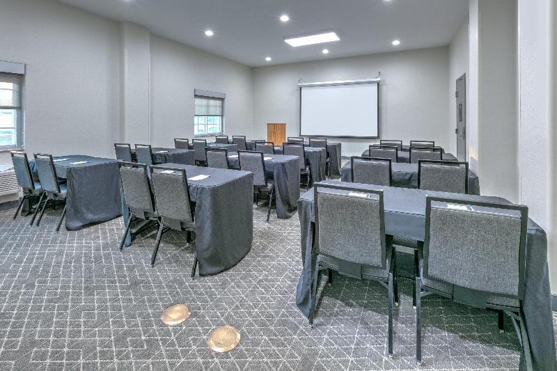 Candlewood Suites Lake Jackson - Clute image