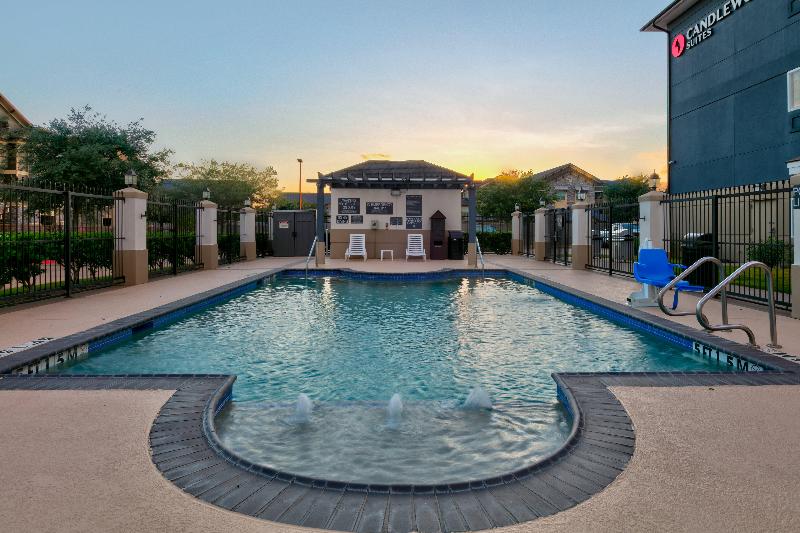 Candlewood Suites Lake Jackson - Clute image