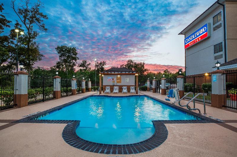 Candlewood Suites Lake Jackson - Clute image