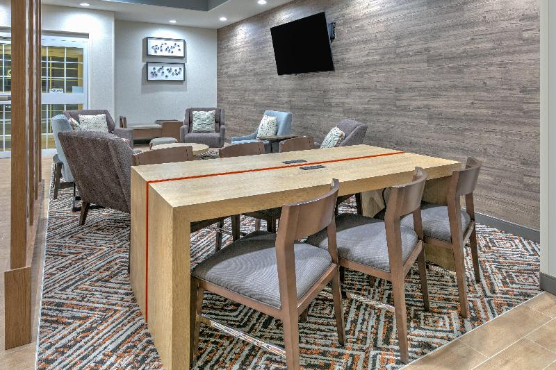 Candlewood Suites Lake Jackson - Clute image