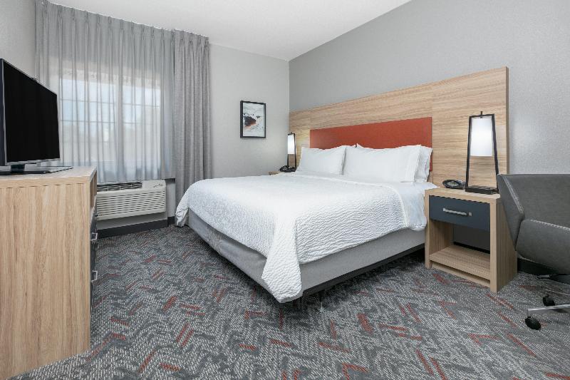 Candlewood Suites Lake Jackson - Clute image