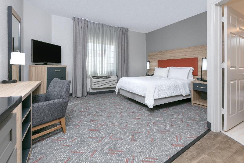 Candlewood Suites Lake Jackson - Clute image