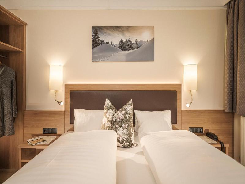 Hotel Finkenbergerhof image