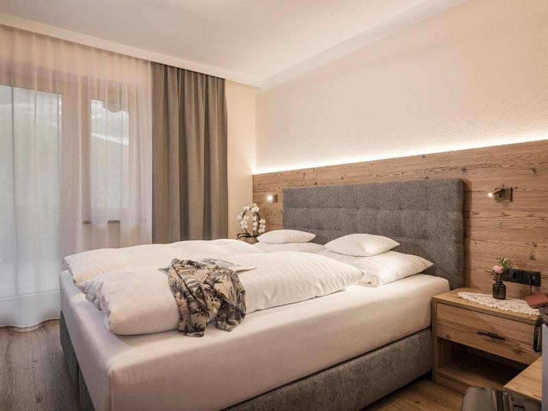 Hotel Finkenbergerhof image
