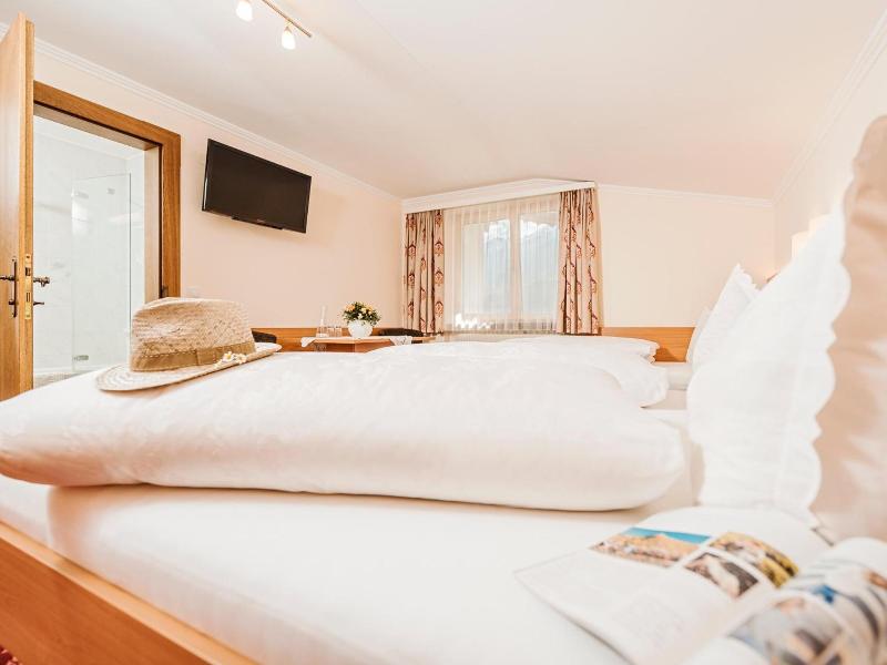 Hotel Finkenbergerhof image