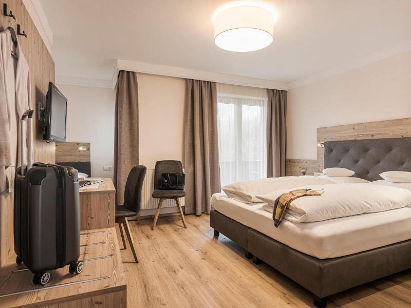 Hotel Finkenbergerhof image