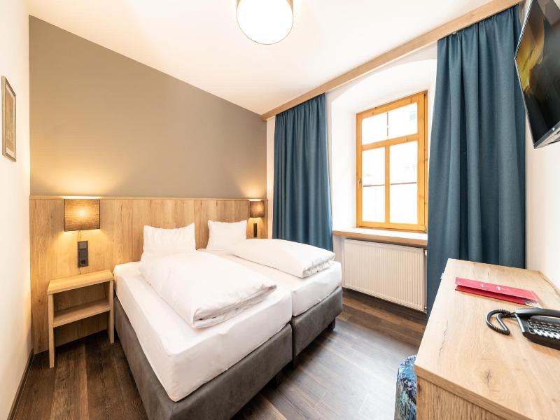 Landhotel Heitzmann image