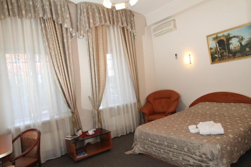 Private Hotel — photo 5