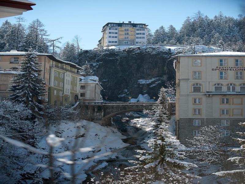 Haus Sonnenwende image