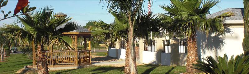The Executive Inn & Suites image