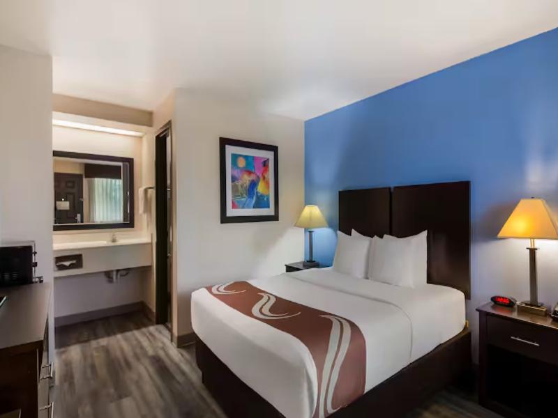 Quality Inn and Suites Round Rock image