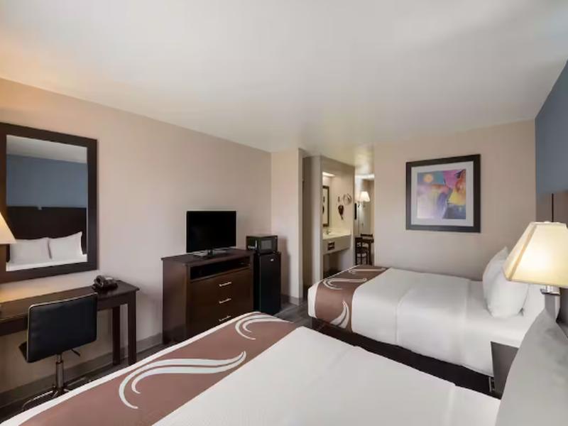 Quality Inn and Suites Round Rock image