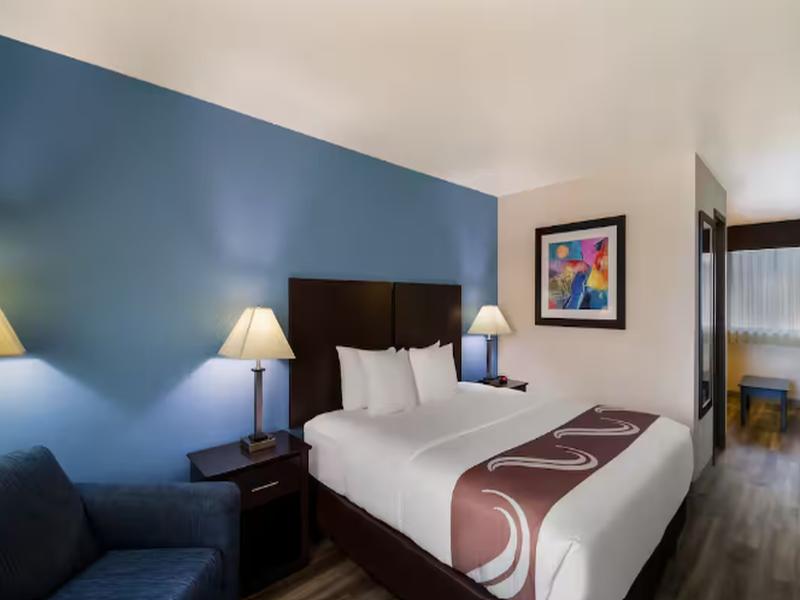 Quality Inn and Suites Round Rock image