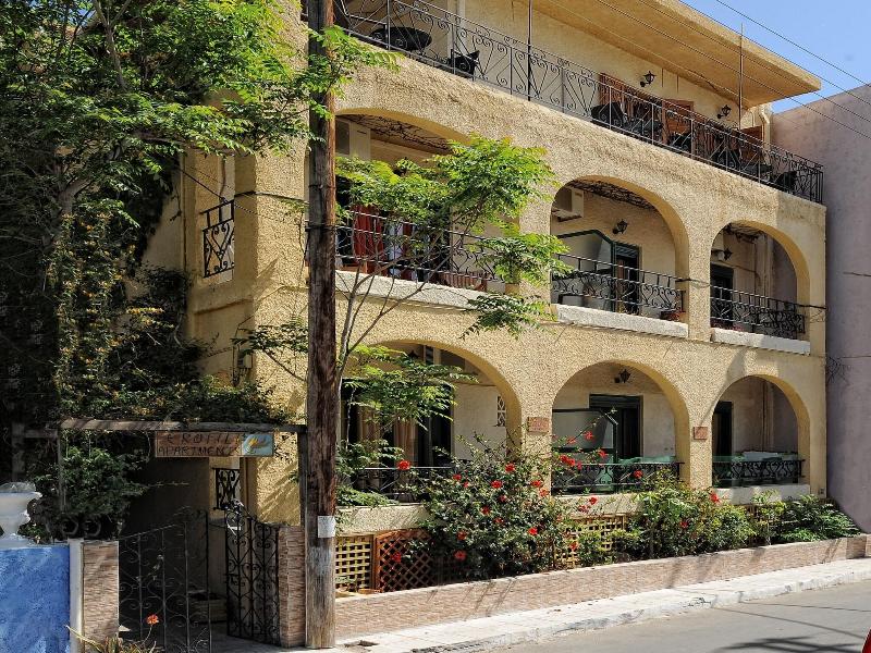 Erofili Apartments image