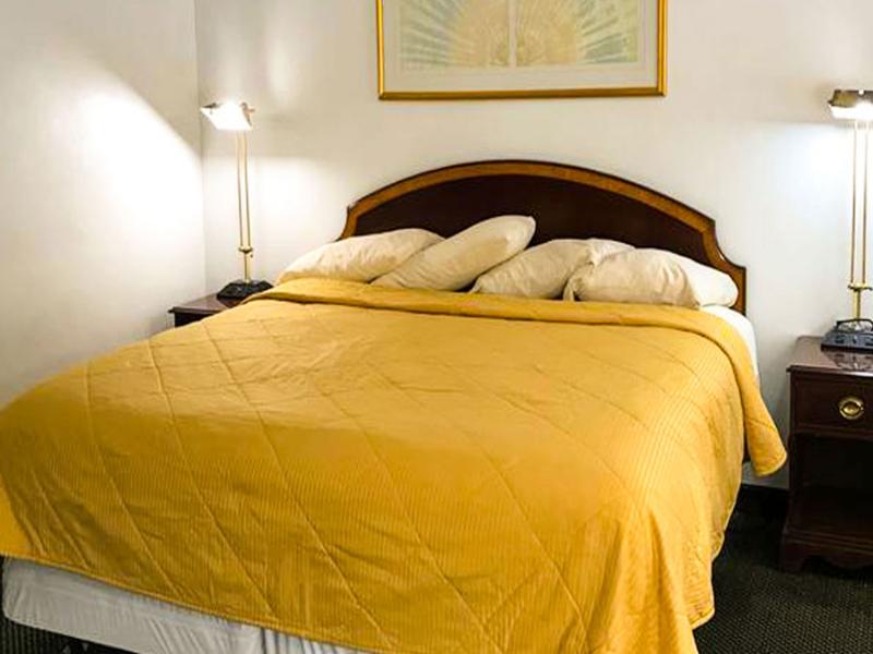 Relax Inn Altoona image