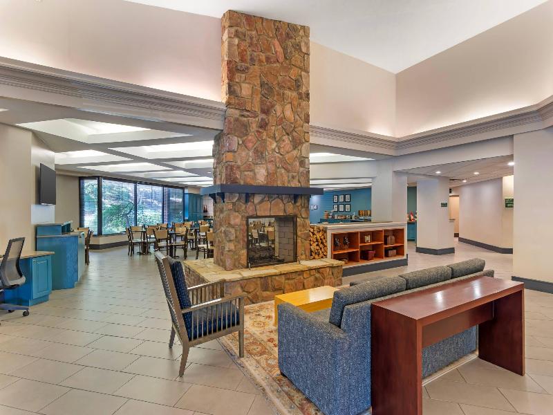Country Inn Suites Radisson Atlanta Ballpark GA image