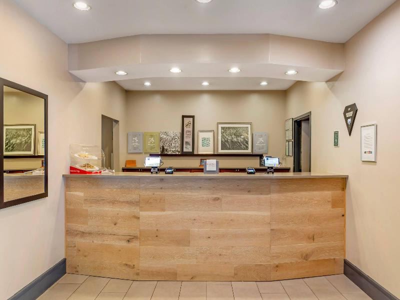 Country Inn Suites Radisson Atlanta Ballpark GA image