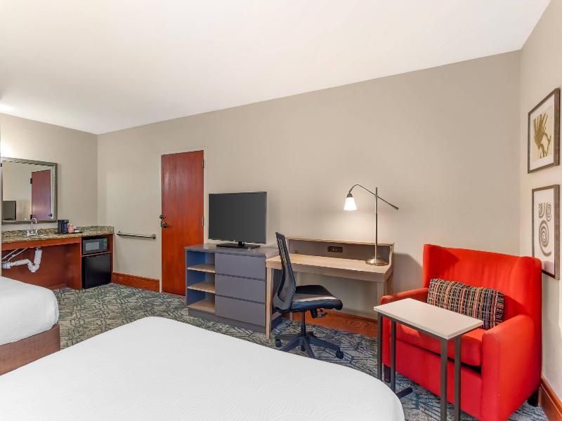 Country Inn Suites Radisson Atlanta Ballpark GA image