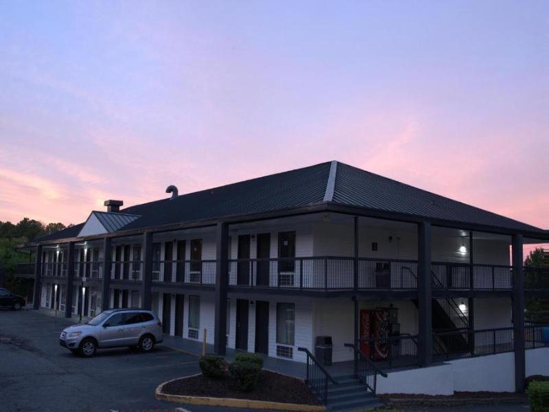 SureStay by Best Western Atlanta Northeast — general view