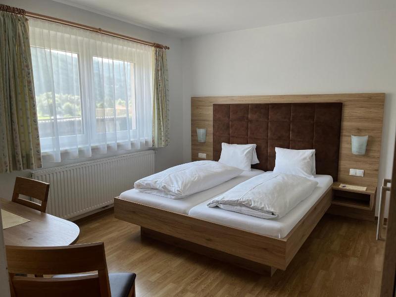 Landhotel Stofflerwirt image