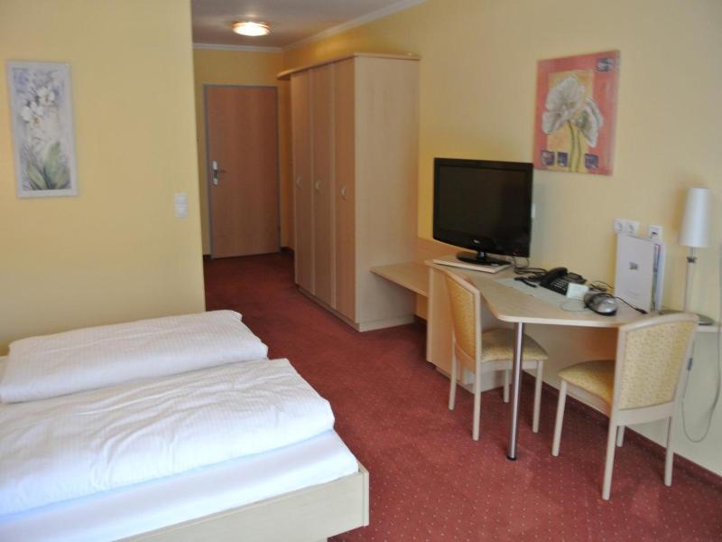 Landhotel Stofflerwirt image