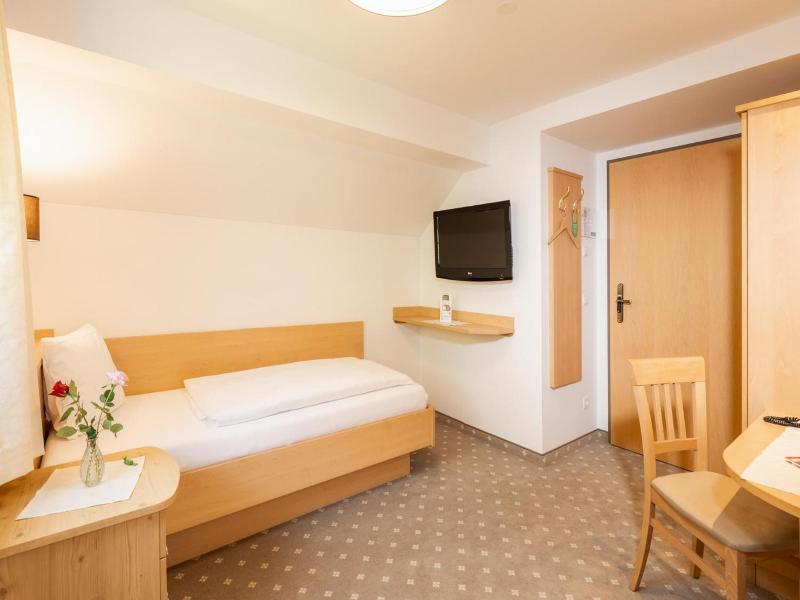 Landhotel Stofflerwirt image