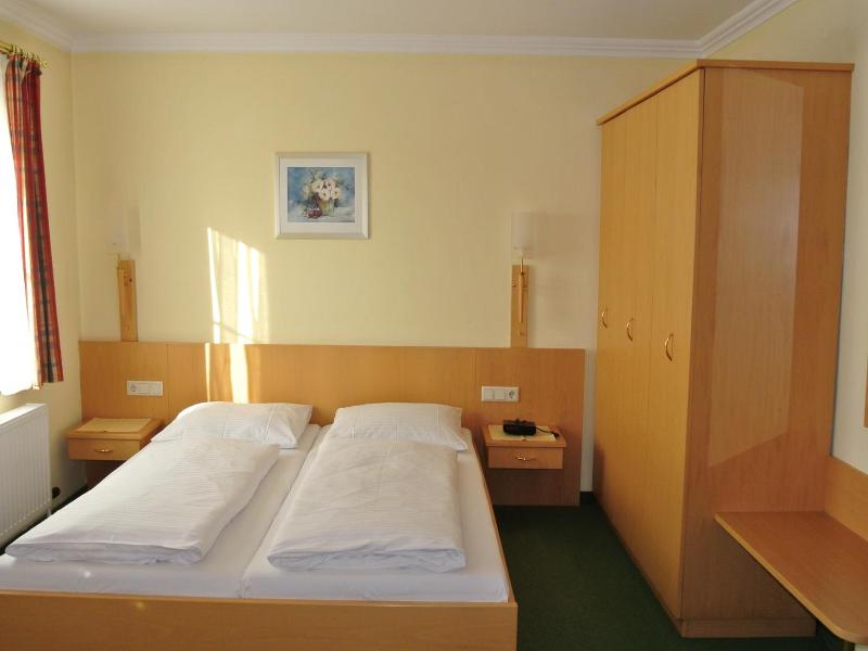 Landhotel Stofflerwirt image