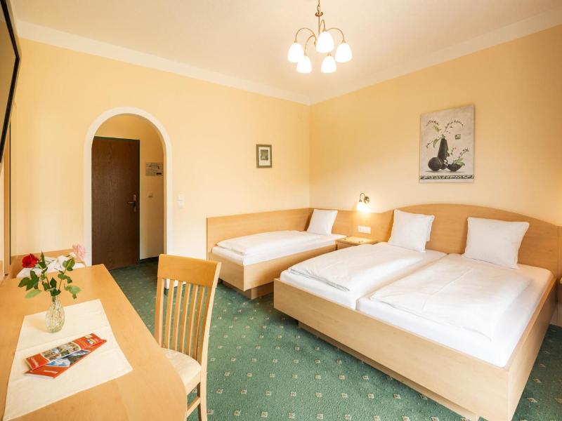 Landhotel Stofflerwirt image