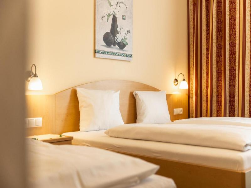 Landhotel Stofflerwirt image