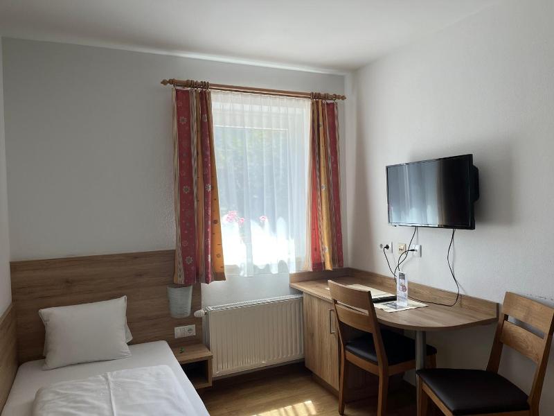 Landhotel Stofflerwirt image