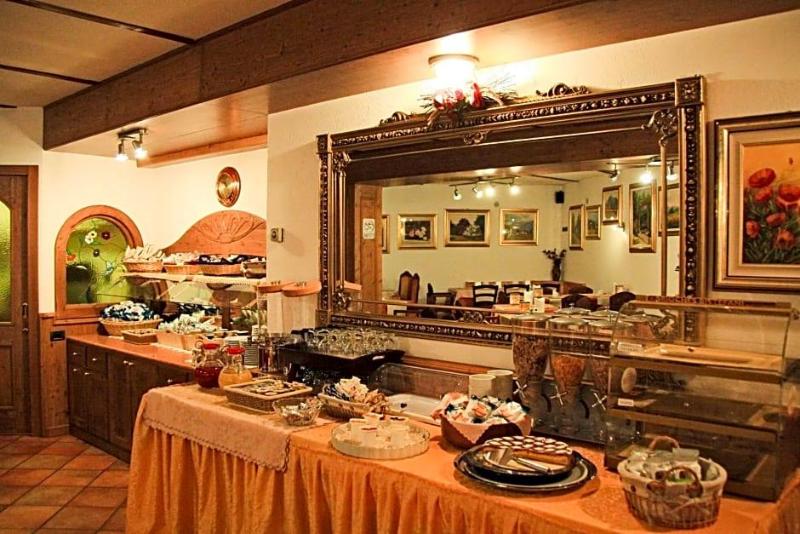 Hotel Les Saisons image
