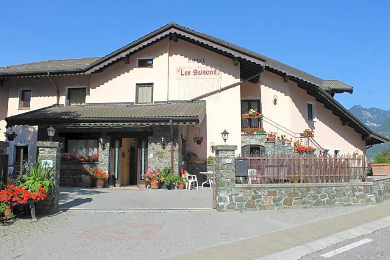 Hotel Les Saisons image